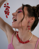 Raspberry Pearl Choker